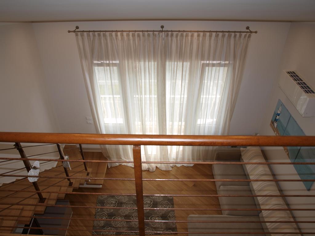 Il Pontile Holidays Apartment Marina di Pietrasanta Rum bild